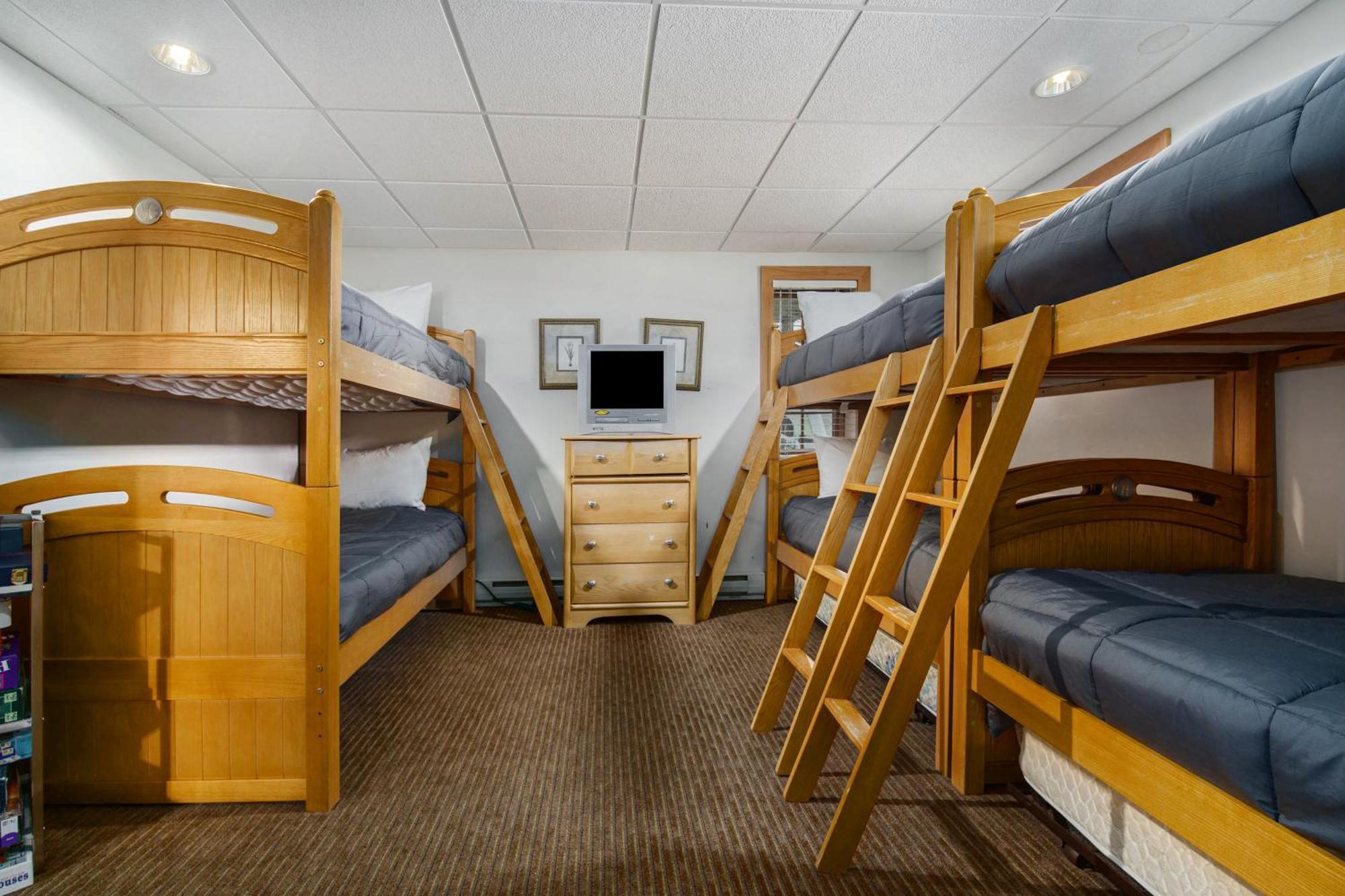 Boyne Mountain Getaway, Unit B Aparthotel Boyne Falls Kültér fotó